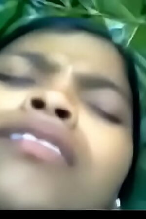 indian ladki in jungle outdoor fucked hard